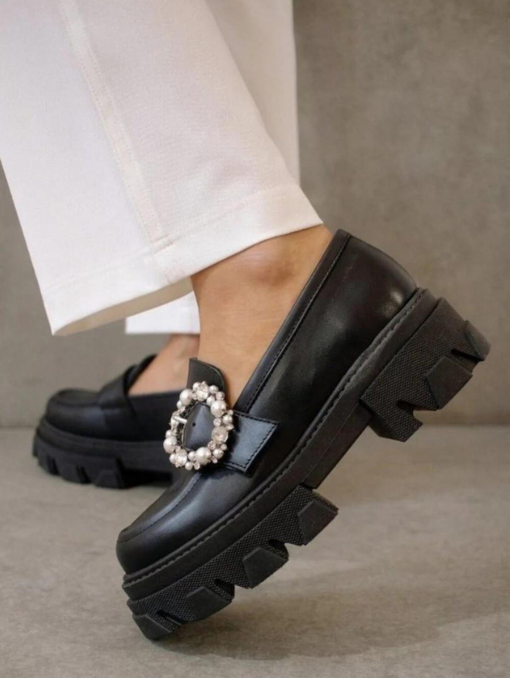 ALOHAS Trailblazer Black Crystal Pearl Chunky Leather Loafers EU 38 US 7.5